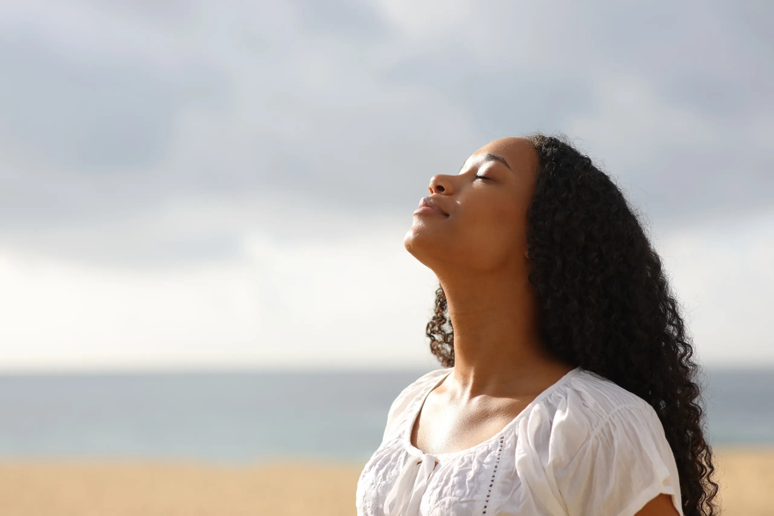 Mindful meditation practice to improve mental health and reduce stress in 2025